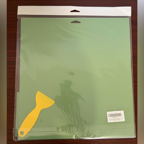 HTVRONT 12x12 Inch Cutting Mat - Picture 2 of 2